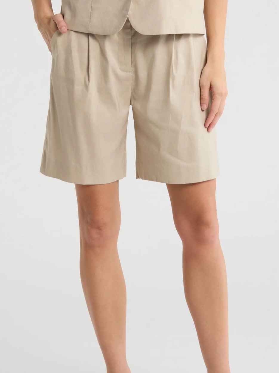 Rag & Bone Beige Lena Linen Shorts